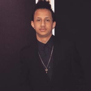 Meet your Posher, Biniam